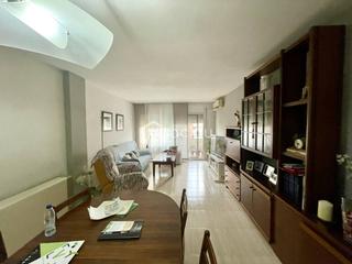 Piso en Sant Andreu de la Barca. Estupendo piso en venta con jardín privado en el mismo edificio