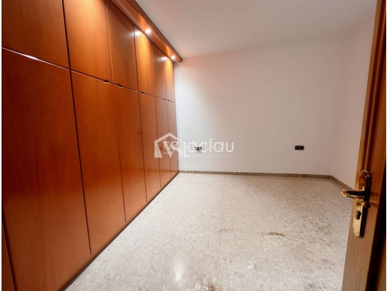 Foto ca7681a5-36c2-4b01-a2c9-e254aec7bcc9. House in Olesa de Montserrat