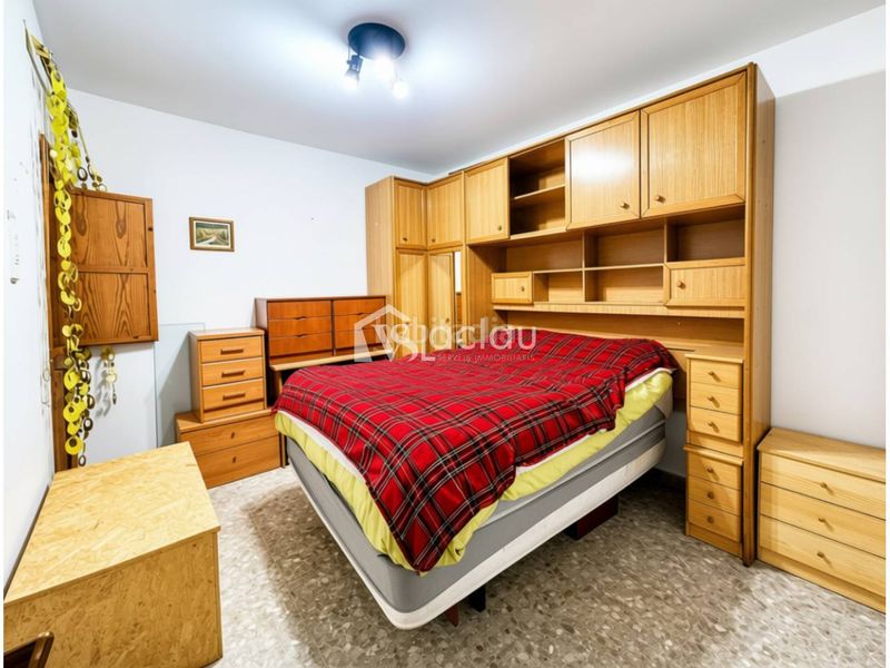 Foto eadaf50c-3f9a-4032-bacd-c95061484b41. House in Olesa de Montserrat