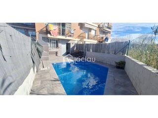 Casa in Abrera. Casa en venta en abrera