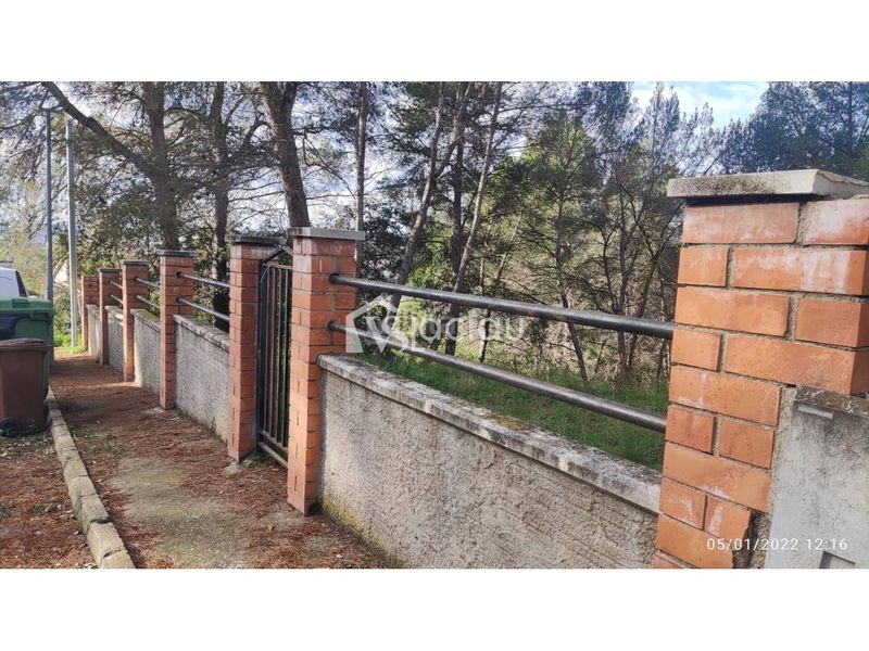 Foto bd869d9b-aaf4-4f7e-859b-55fb9102357b. Terreny residencial a Abrera