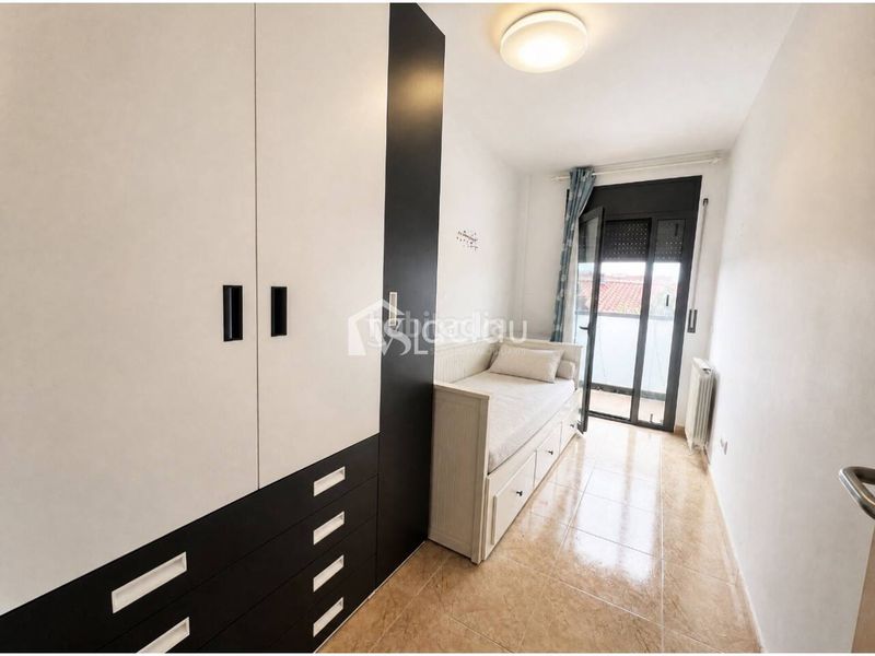 Foto 01224595-e25c-4b0a-80eb-4a09e45fdd99. Dúplex amb calefacció a Olesa de Montserrat