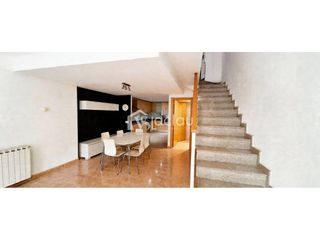 Dúplex a Olesa de Montserrat. Duplex en venta zona closos