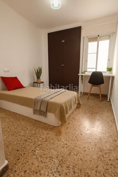 Foto 3f3edd87-b0a2-45b4-8714-5487ede224f8. Piso en carrer del peix 5 precio negociable!! en El Grau Valencia