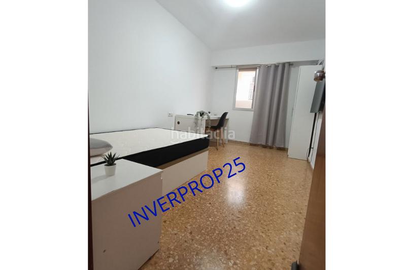 Foto c3f4e233-9374-4bcb-9506-c127e2e91ede. Piso en carrer del peix 7 vivienda a pocos metros de puerto y cerca de las playas en Valencia