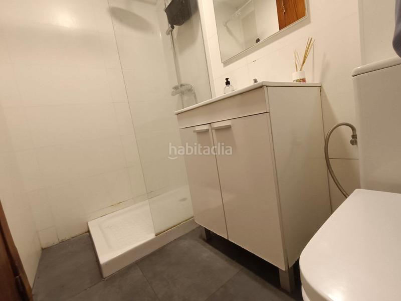 Foto 26c72aab-2b57-4819-889a-39c93c4310c0. Piso **piso en venta - ideal para inversores y familias** en Valencia