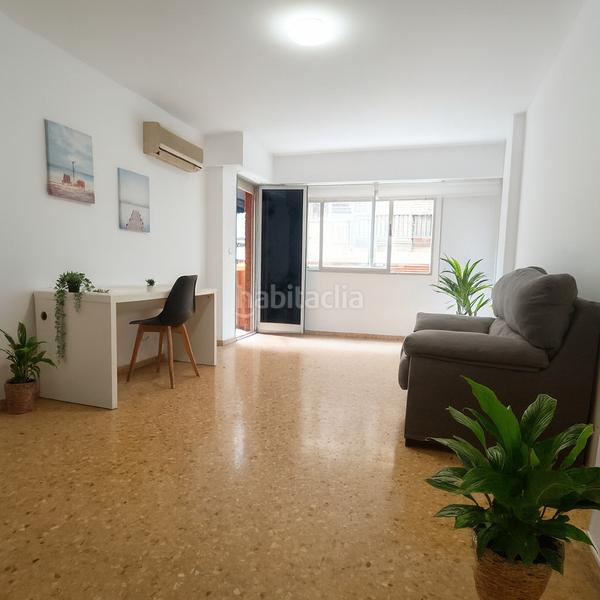 Foto 3fa4c685-9aae-4b3b-8a01-51e8bd1924de. Piso **piso en venta - ideal para inversores y familias** en Valencia