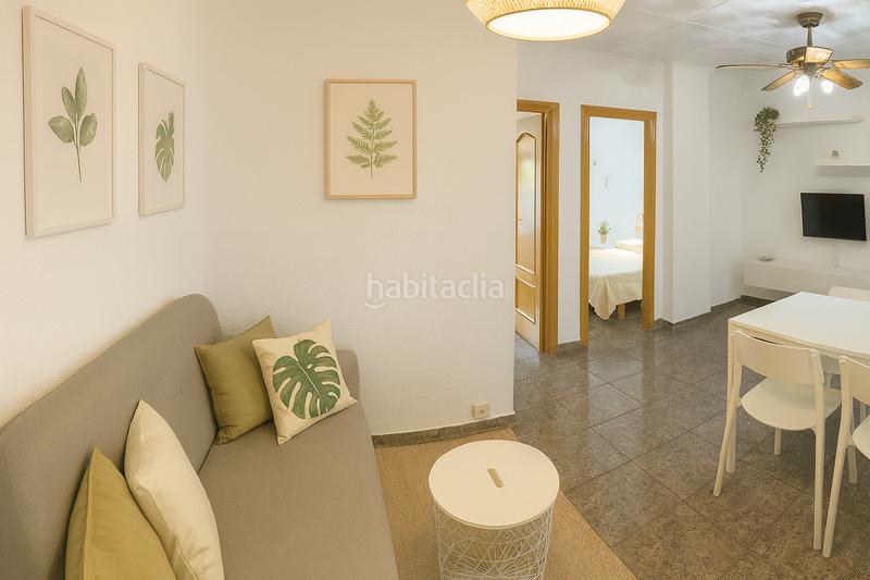 Foto d840eb34-2ea9-4236-8d89-28442204a2d1. Appartamento in carrer de l'alguer 9 in L´Illa Perduda Valencia