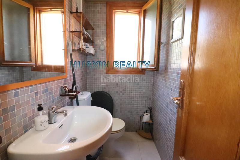Foto fb8be40b-575a-43c4-876f-71a54d266e32. Casa aparellada amb xemeneia calefacció aparcament piscina a Bétera