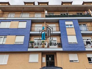 Piso  Calle vía láctea. Urban home vende piso amueblado en trobajo del camino!!
