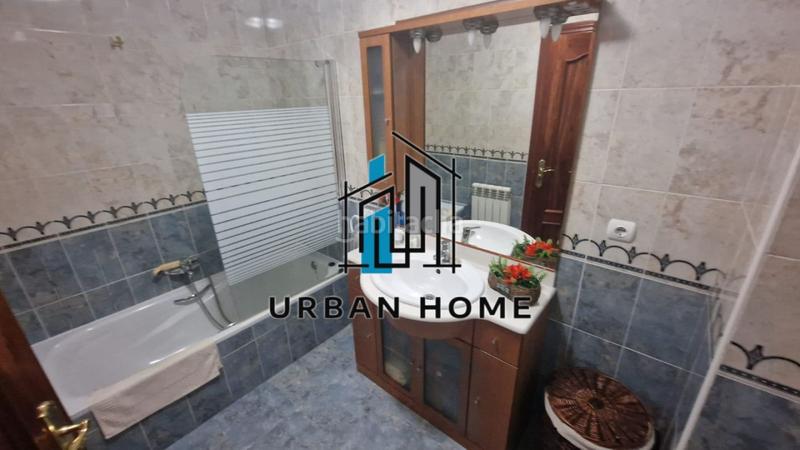 Foto 0bd6b13d-97ae-40b7-8d16-8040d5e976a1. Xalet amb calefacció aparcament a Valverde de la Virgen