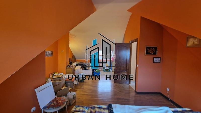 Foto f172de6d-a3c6-4a8c-b792-8a3dace54315. Xalet amb calefacció aparcament a Valverde de la Virgen