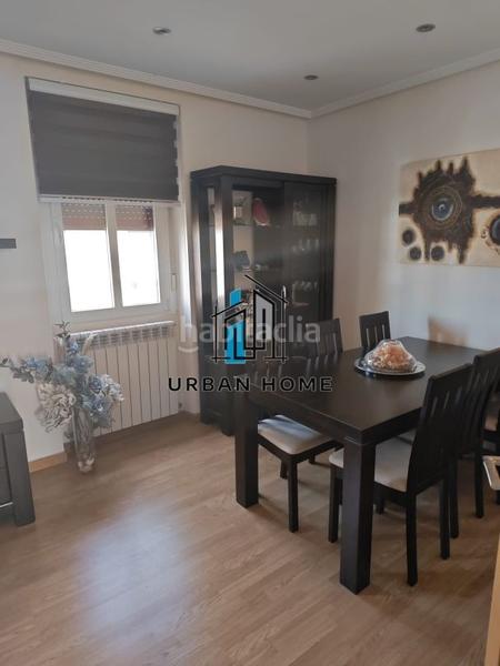 Foto 50b87acb-f7a5-455e-ac66-ea0b2da6e7b6. Casa amb calefacció aparcament a Trobajo del camino