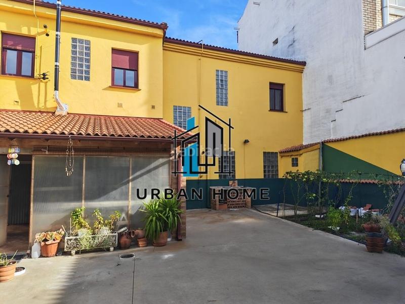 Foto 5c3a4279-47a7-4425-801c-87109becaec6. Casa amb calefacció aparcament a Trobajo del camino