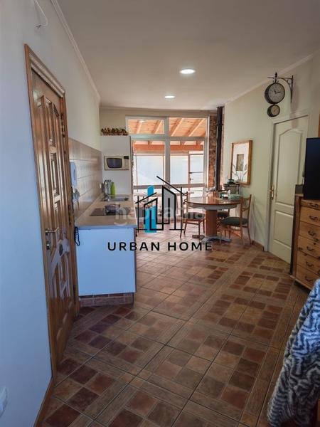 Foto 65053618-c622-4d45-969b-0ad89ee6b11a. Casa amb calefacció aparcament a Trobajo del camino