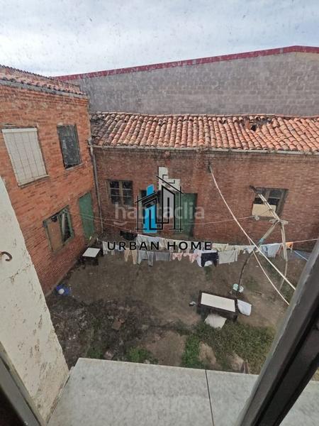 Foto 1d49f3dc-f8ac-40bf-99cf-04d84dd60467. Edificio in Trobajo del camino