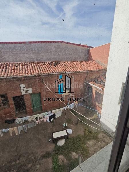 Foto ebaf1e3b-9a2a-4fe6-88a9-2b4c4fb6966f. Edificio in Trobajo del camino