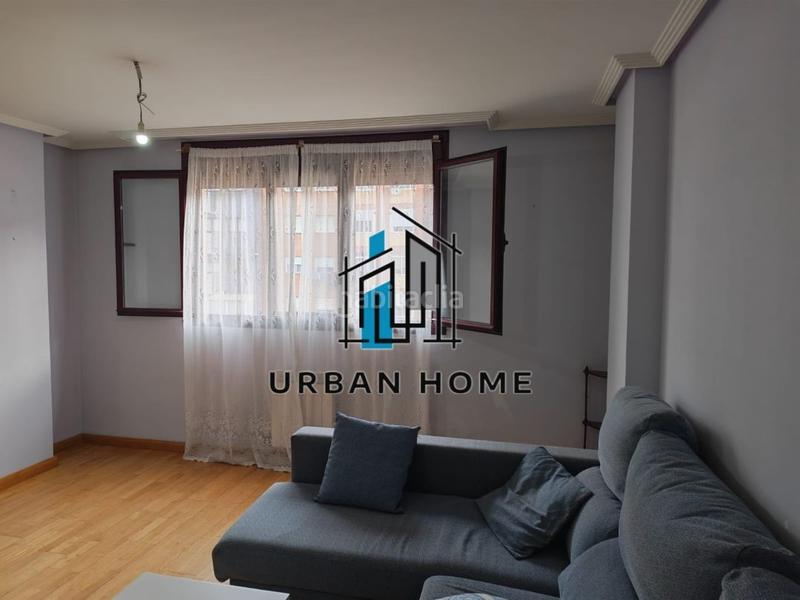 Foto 5086ee41-5cf5-403f-8ecb-d4ba71c893a1. Appartement avec chauffage parking dans La Vega - La Sal León