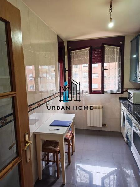 Foto 573aa7fc-1d46-4e27-b513-efd775966093. Appartement avec chauffage parking dans La Vega - La Sal León