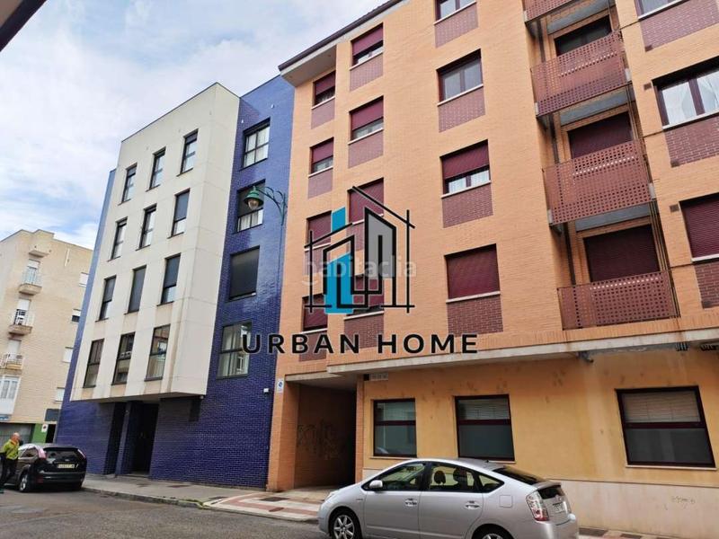 Foto 61a78d26-50b4-47e7-9564-b34d287237de. Appartement avec chauffage parking dans La Vega - La Sal León