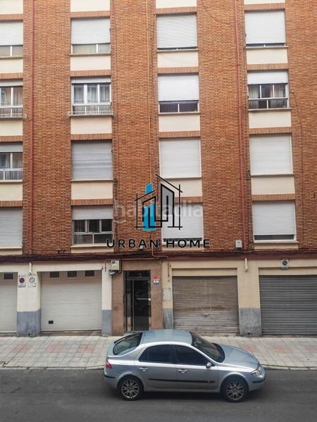 Foto 6ea3d3a1-2d34-4712-8e6f-3a5cf36fff6a. Flat with heating in San Mamés - La Palomera León