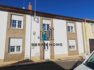 Maison  Calle la huerga. Urban home vende estupenda casa en santovenia de la valdoncina!!