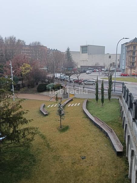 Foto 52ec752a-8d35-4fc3-8e11-ac810e72887a. Piso urban home vende piso en padre isla!!! en Centro Ciudad León