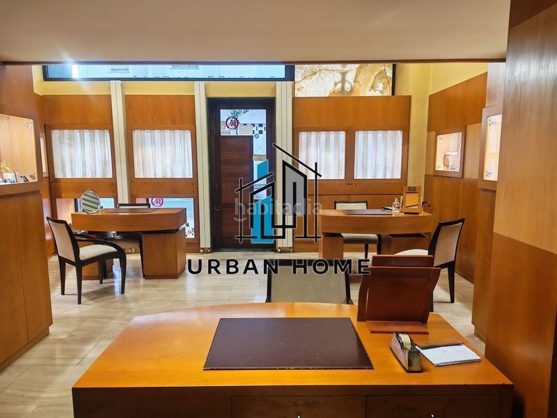 Foto e86a2550-b9d3-4011-8037-28cb0f7bcf7a. Local comercial a Centro Ciudad León