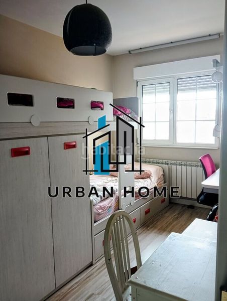 Foto 158cd335-ef09-42f1-9c81-c458cae78d6e. Casa adossada amb calefacció aparcament piscina a Villaquilambre