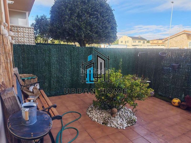 Foto 67210c89-5a57-4223-b5c4-f12d38d99f0b. Casa adossada amb calefacció aparcament piscina a Villaquilambre