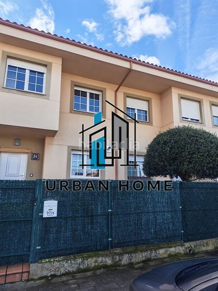 Foto c7978e62-59d4-476a-89df-5deafea8a5c2. Casa adossada amb calefacció aparcament piscina a Villaquilambre