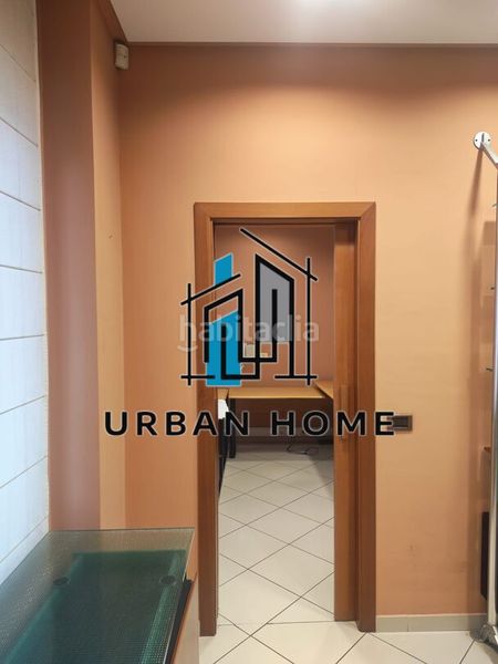 Foto 1c8f2db8-e870-4109-97c4-72bc49e7d1fc. Office space with heating in San Claudio - La Chantría León