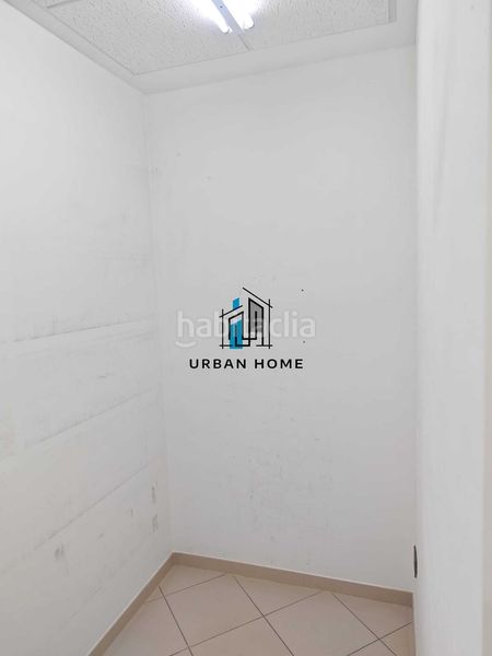 Foto dd7be8e3-2341-4c5c-85a1-3d05d5f874b3. Office space with heating in San Claudio - La Chantría León