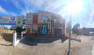 Xalet  Avenida de antibiticos. Urban home vende casa independiente en avenida antibioticos!!!