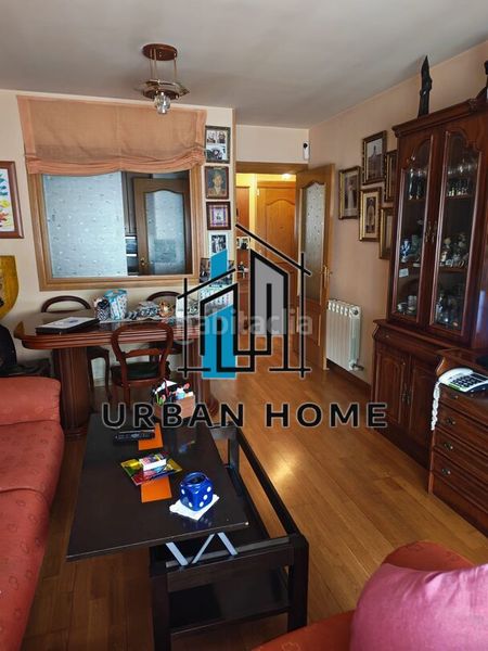 Foto 3cf8afe8-eeda-4a83-b799-6a4ff971b89d. Pis amb calefacció aparcament a Villaquilambre