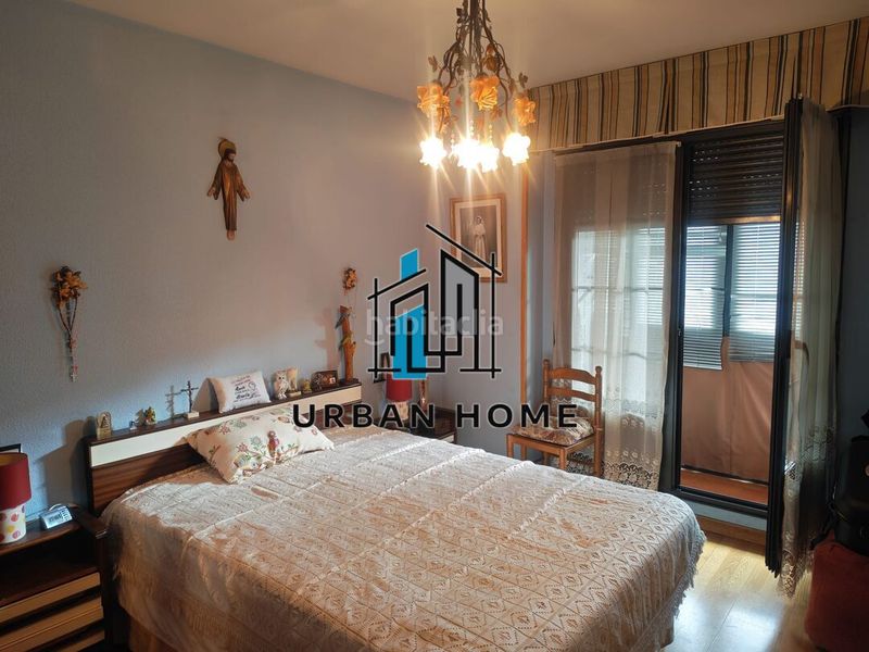 Foto 4a810889-639f-45cf-b903-057b7a5d0a1b. Pis amb calefacció aparcament a Villaquilambre