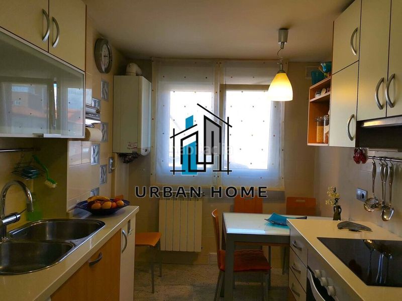 Foto ad26e07b-9263-40f9-ae10-22c82eece700. Pis amb calefacció a La Vega - La Sal León