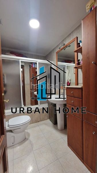Foto 65f3b826-2edd-4773-8aa8-35a87766dc7b. Flat with heating parking in Villaquilambre