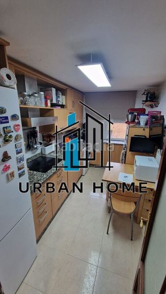 Foto c4e3f19e-bb05-4f9b-88ae-34ed45a6b9ac. Flat with heating parking in Villaquilambre