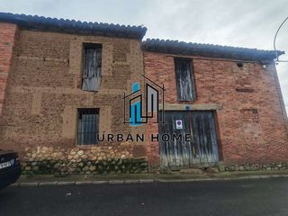 Terreno residencial en Calle Bernesga