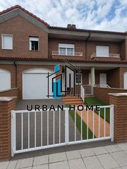 Maison jumelée  Calle pedro gonzalez armas. Urban home vende precioso adosado en cembranos