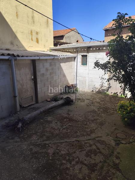 Foto 4c7a7d13-6ba2-4a0b-9da0-ab08918953c7. Doppelhaus mit heizung parking in Trobajo del Cerecedo León