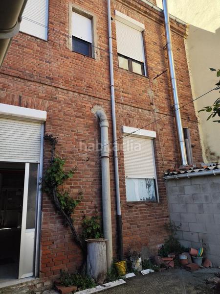 Foto dc7820b3-cc0f-4b24-8e7d-c40a822e4c87. Doppelhaus mit heizung parking in Trobajo del Cerecedo León