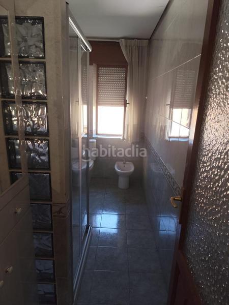 Foto f17e5139-ad86-475a-b611-bc00abc80cb3. Doppelhaus mit heizung parking in Trobajo del Cerecedo León