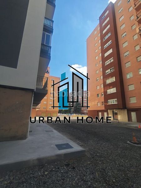 Foto 2059f021-8489-4fa8-93dc-b0b1a829ac93. Flat with heating parking in San Mamés - La Palomera León