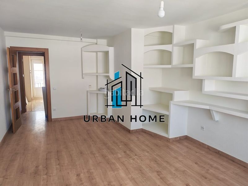 Foto 490873d3-f423-4875-adb0-973887698311. Flat with heating parking in San Mamés - La Palomera León