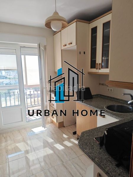 Foto b3473704-7b54-455f-8614-d12b0da677a3. Flat with heating parking in San Mamés - La Palomera León
