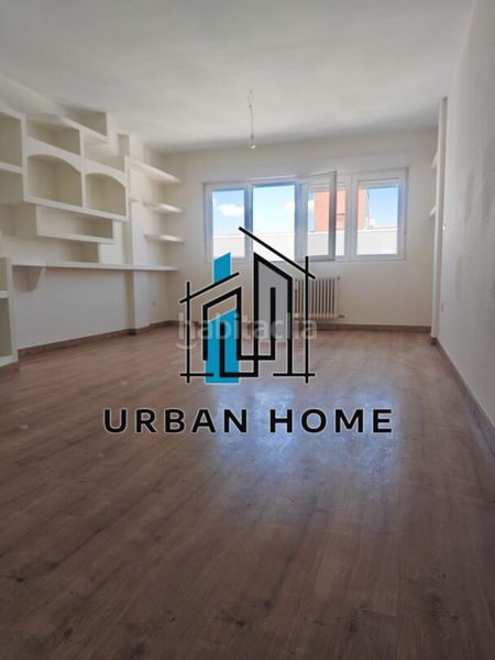 Foto ba4da3bf-976e-46d7-9329-58e9b50d353a. Flat with heating parking in San Mamés - La Palomera León