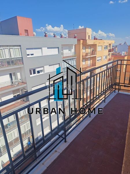 Foto e34c2e4a-d92d-4a6f-af6b-7209d01ae8d9. Flat with heating parking in San Mamés - La Palomera León