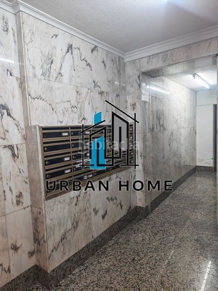 Foto 53d07d85-6cdd-4044-8080-58ab812cb887. Flat with parking in Centro Ciudad León